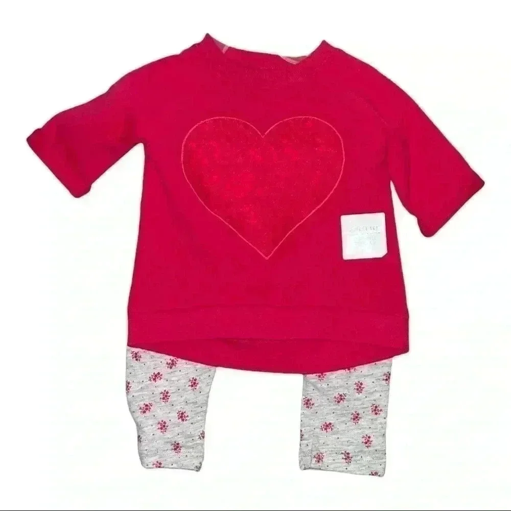 Old Navy Girls 2 piece outfit!!Pink Lace Heart top and Pink and Grey pants!